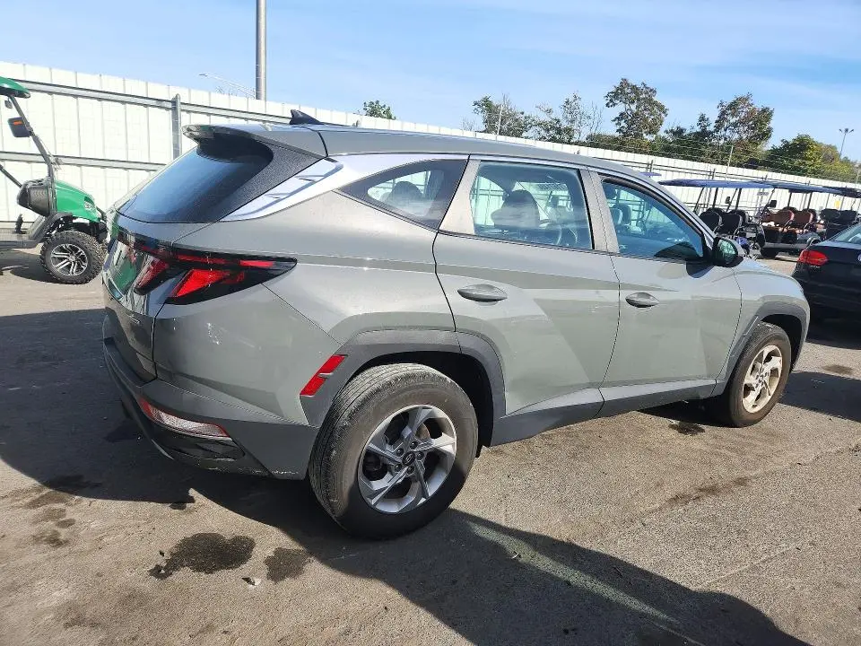 2024 HYUNDAI TUCSON SE  