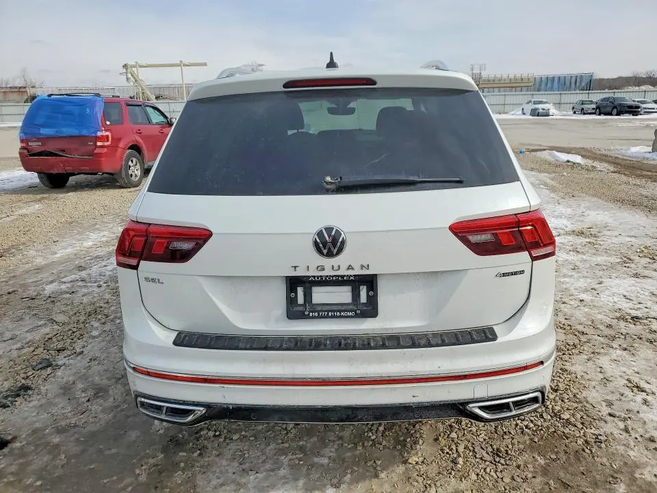 2022 VOLKSWAGEN TIGUAN SEL R-LINE  