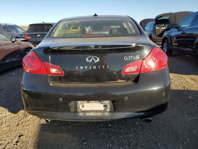 2012 INFINITI G37   
