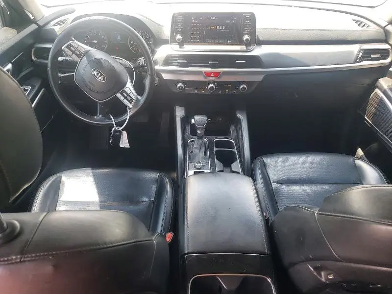 2020 KIA TELLURIDE LX  