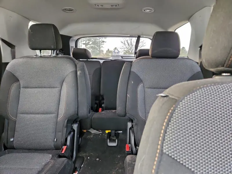 2019 CHEVROLET TRAVERSE LT  