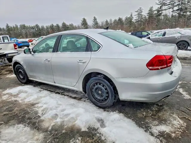 2015 VOLKSWAGEN PASSAT SE  