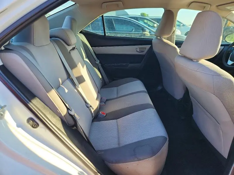 2018 TOYOTA COROLLA LE  