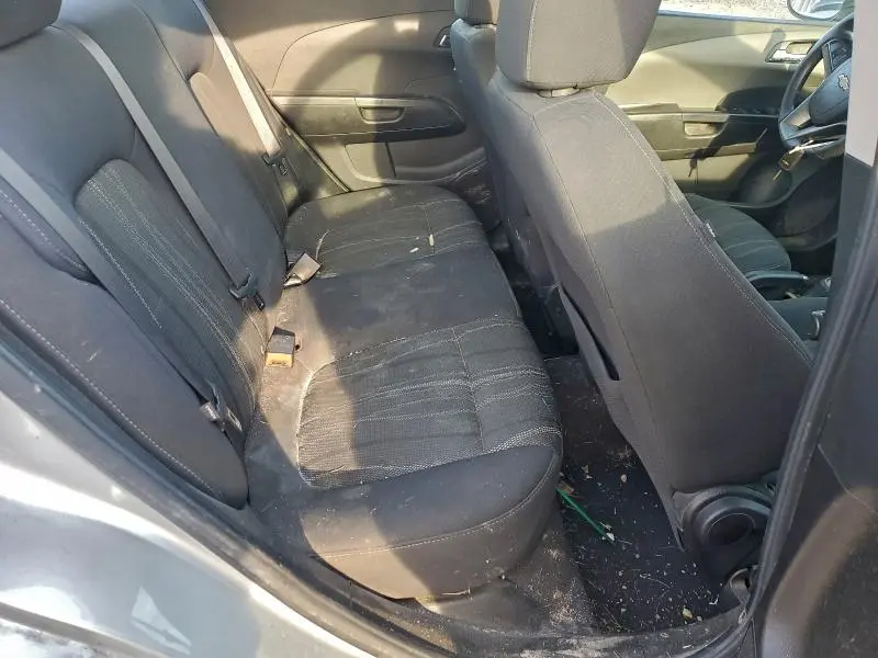 2016 CHEVROLET SONIC LT  