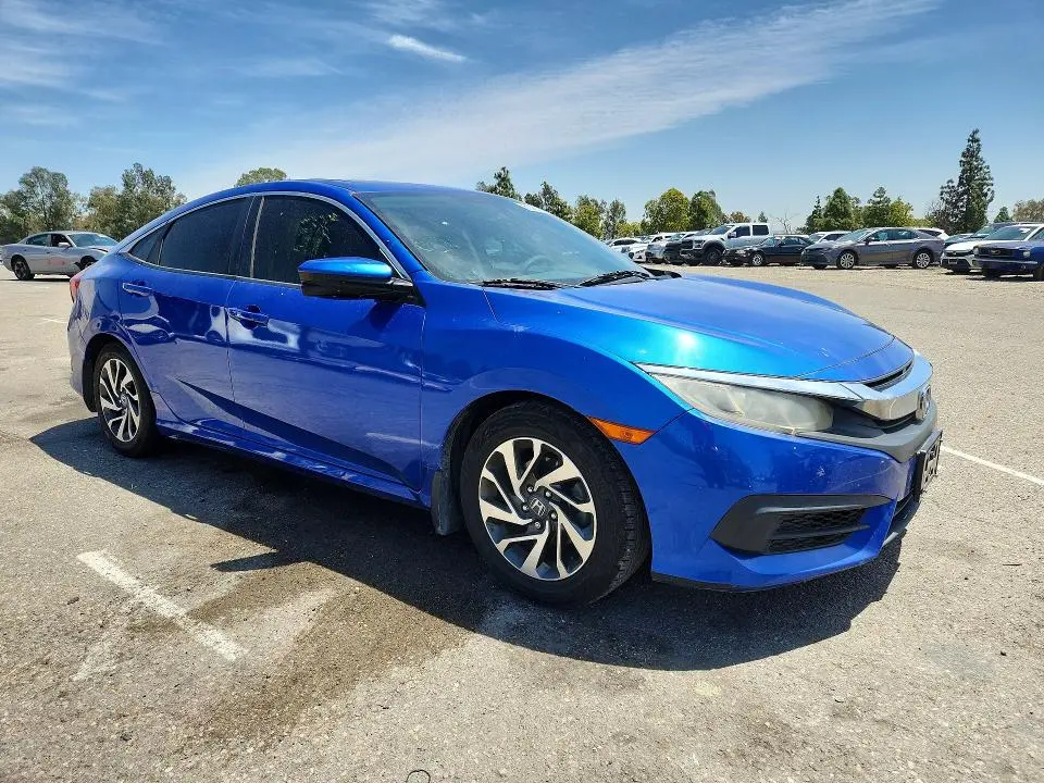 2016 HONDA CIVIC EX  