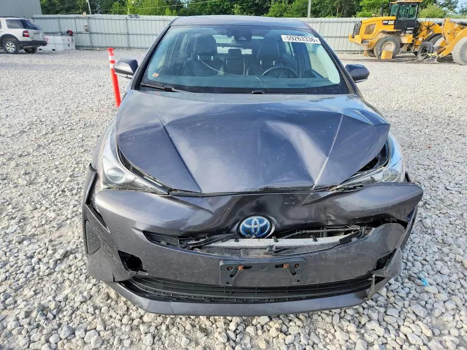 2017 TOYOTA PRIUS THREE  