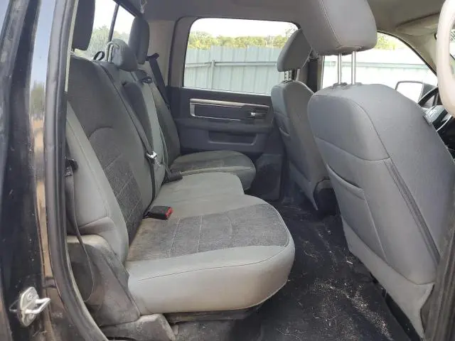 2015 RAM 1500 SLT