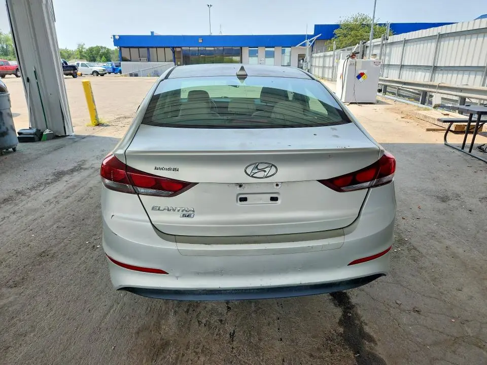 2017 HYUN ELANTRA SE   