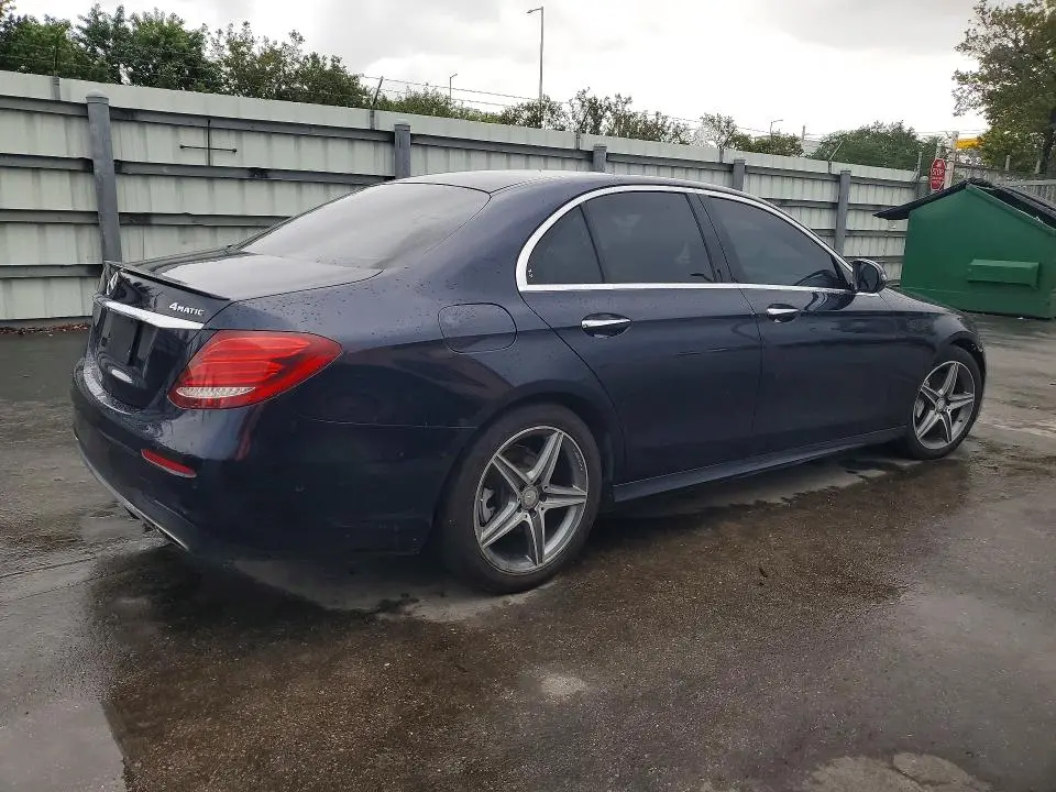 2017 MERCEDES-BENZ E 300 4MATIC  