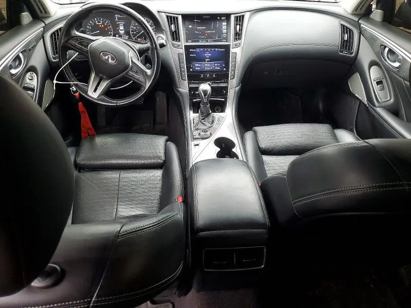 2019 INFINITI Q50 LUXE  