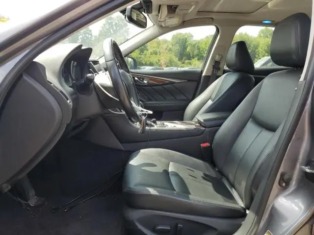 2018 INFINITI Q50 LUXE  
