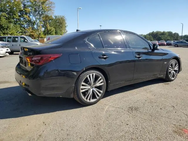 2018 INFINITI Q50 LUXE