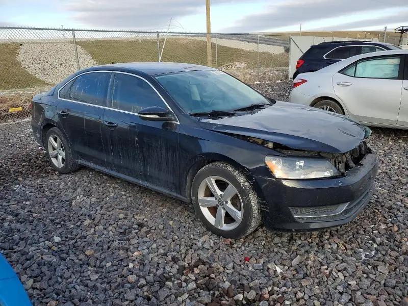 2012 VOLKSWAGEN PASSAT SE  