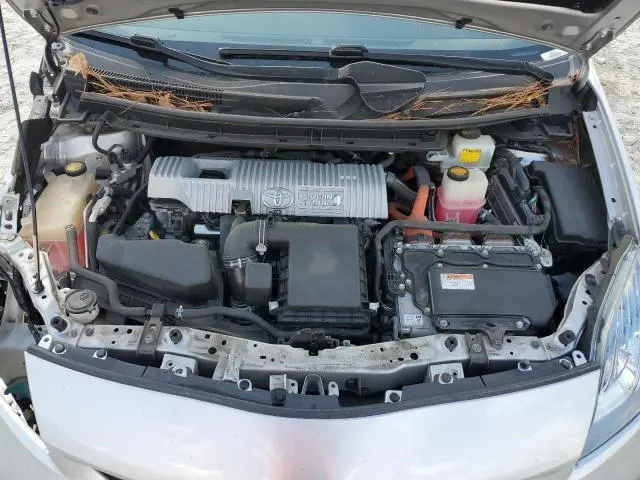 2014 TOYOTA PRIUS PLUG-IN   