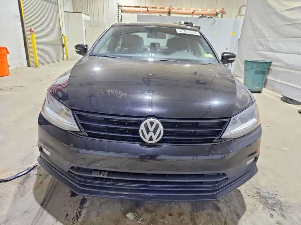 2018 VOLKSWAGEN JETTA SPORT  