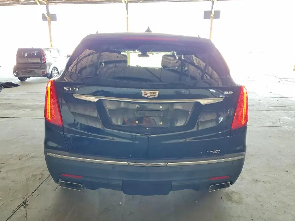 2017 CADILLAC XT5 PREMIUM LUXURY  