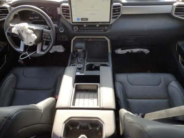2024 TOYOTA TUNDRA CREWMAX LIMITED  