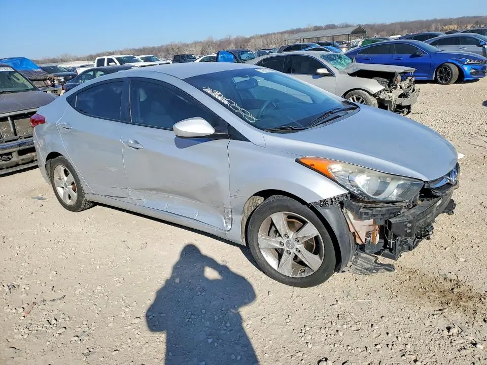 2012 HYUN ELANTRA GLS  
