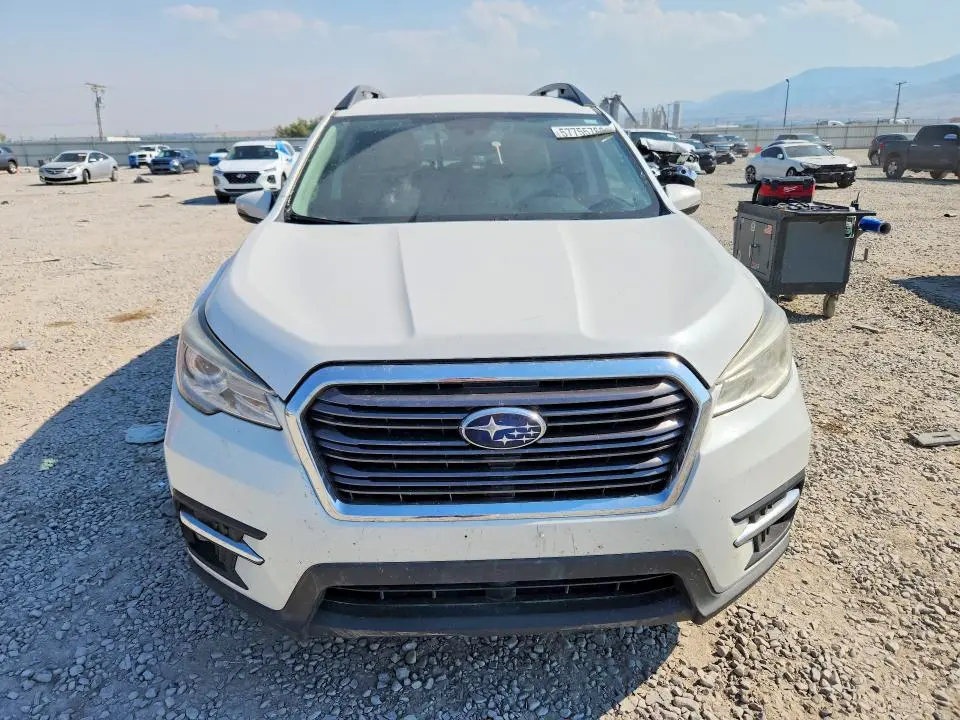 2019 SUBARU ASCENT LIMITED  