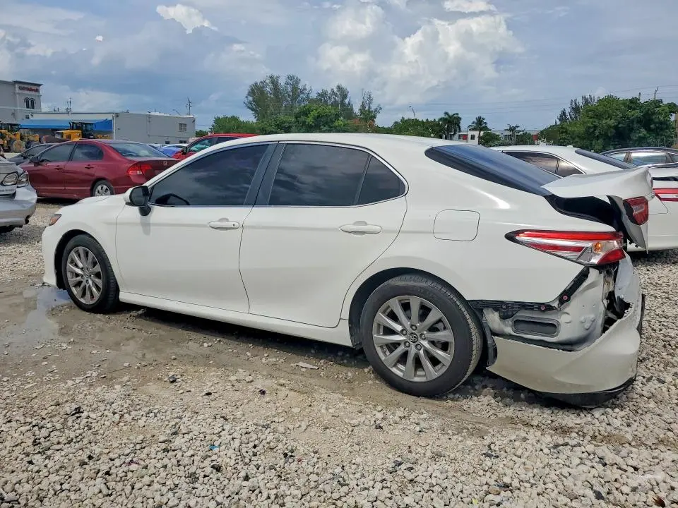 2018 TOYOTA CAMRY CE  