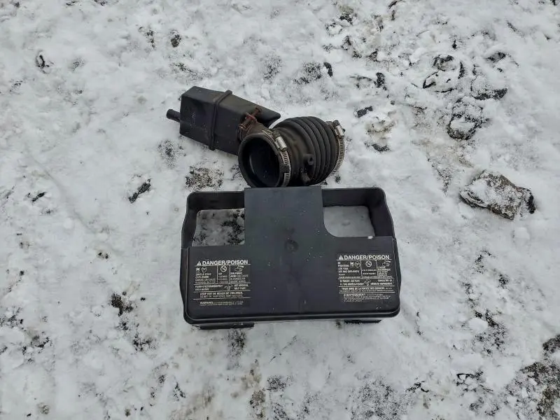 2011 NISSAN MURANO S  