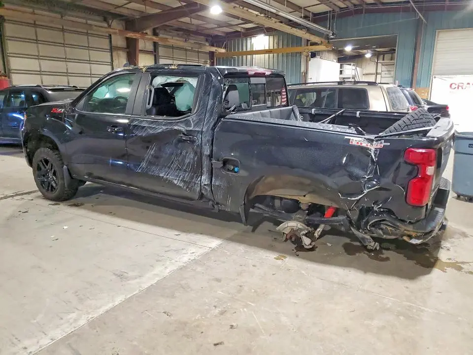 2024 CHEVROLET SILVERADO K1500 LT TRAIL BOSS  