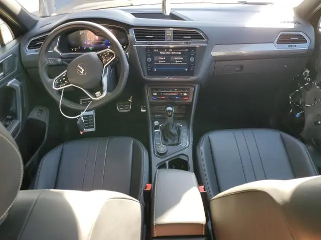 2024 VOLKSWAGEN TIGUAN SE R-LINE BLACK  