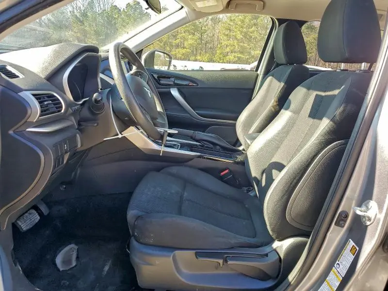 2020 MITSUBISHI ECLIPSE CROSS ES  