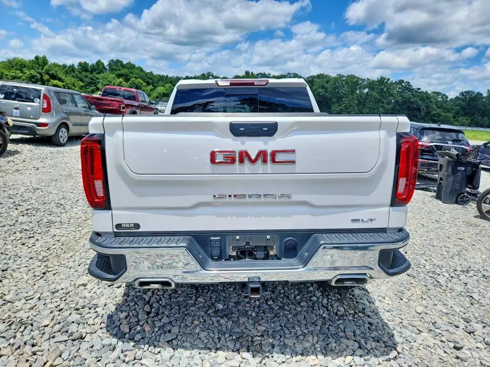 2025 GMC SIERRA K1500 SLT  