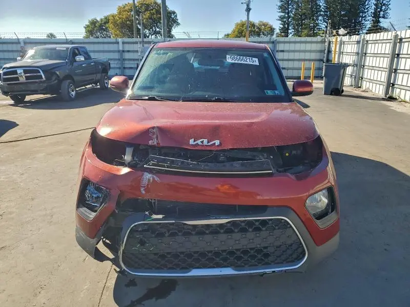 2022 KIA SOUL LX  
