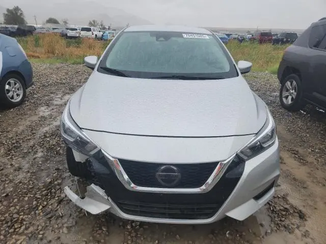 2020 NISSAN VERSA SV  