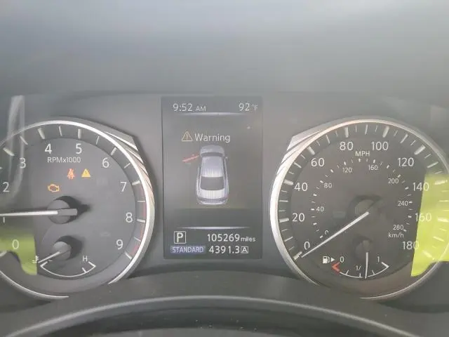 2018 INFINITI Q50 LUXE  