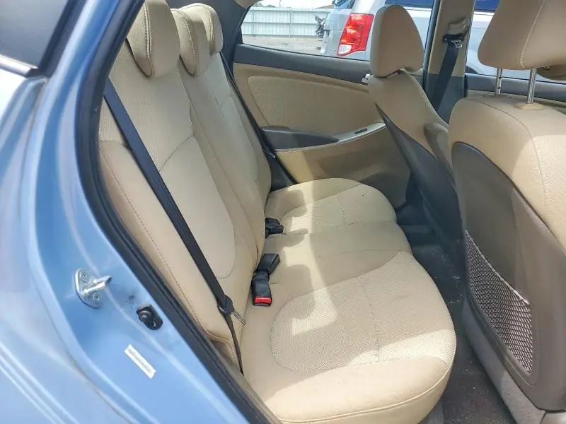 2013 HYUNDAI ACCENT GLS  