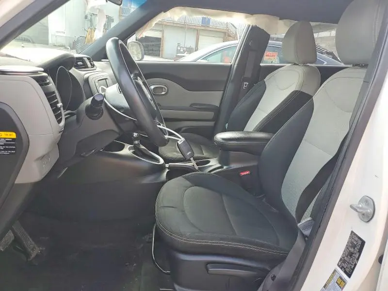 2014 KIA SOUL +  