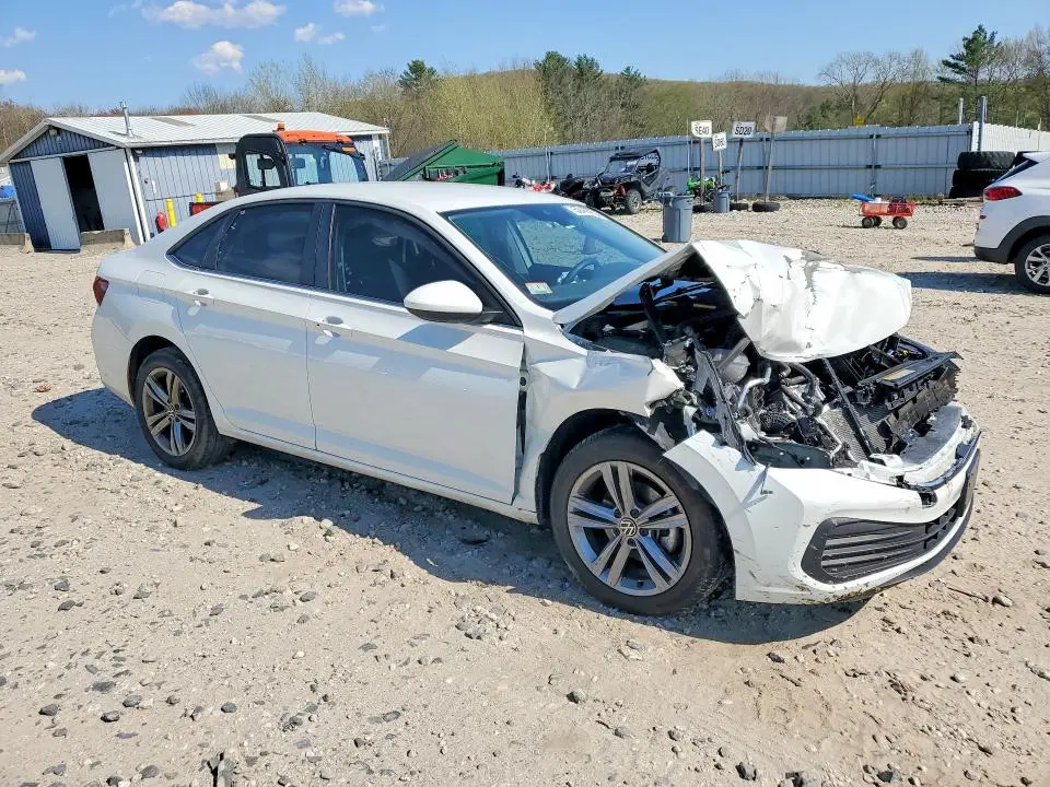 2024 VOLKSWAGEN JETTA SE  