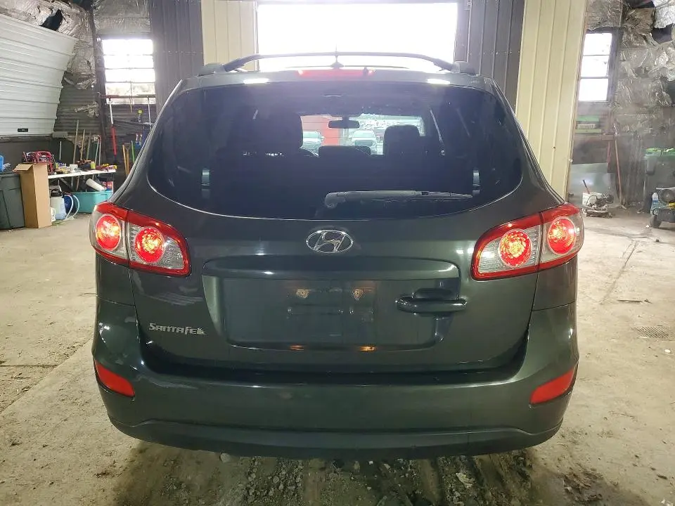 2012 HYUNDAI SANTA FE GLS  