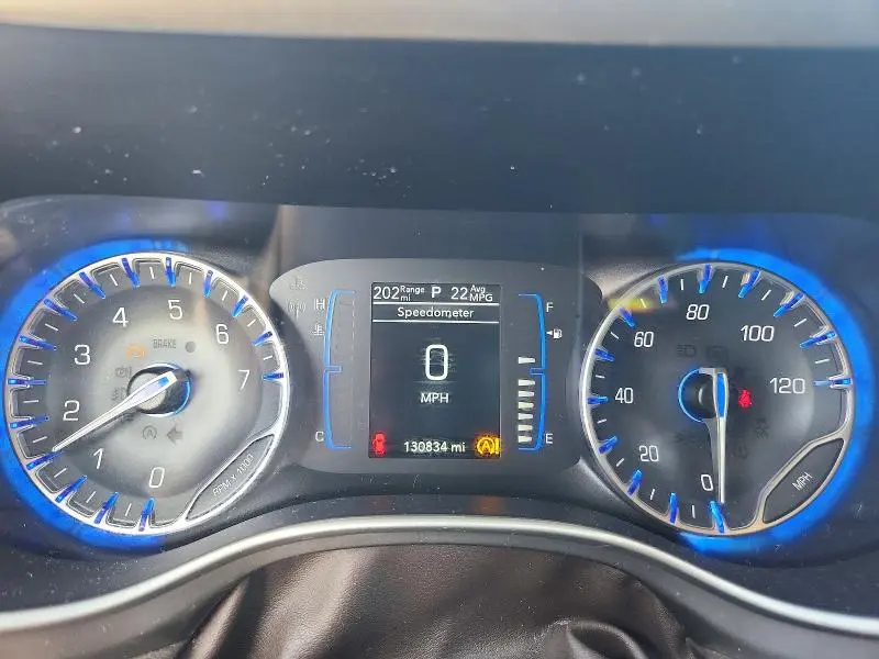 2020 CHRYSLER VOYAGER LXI  