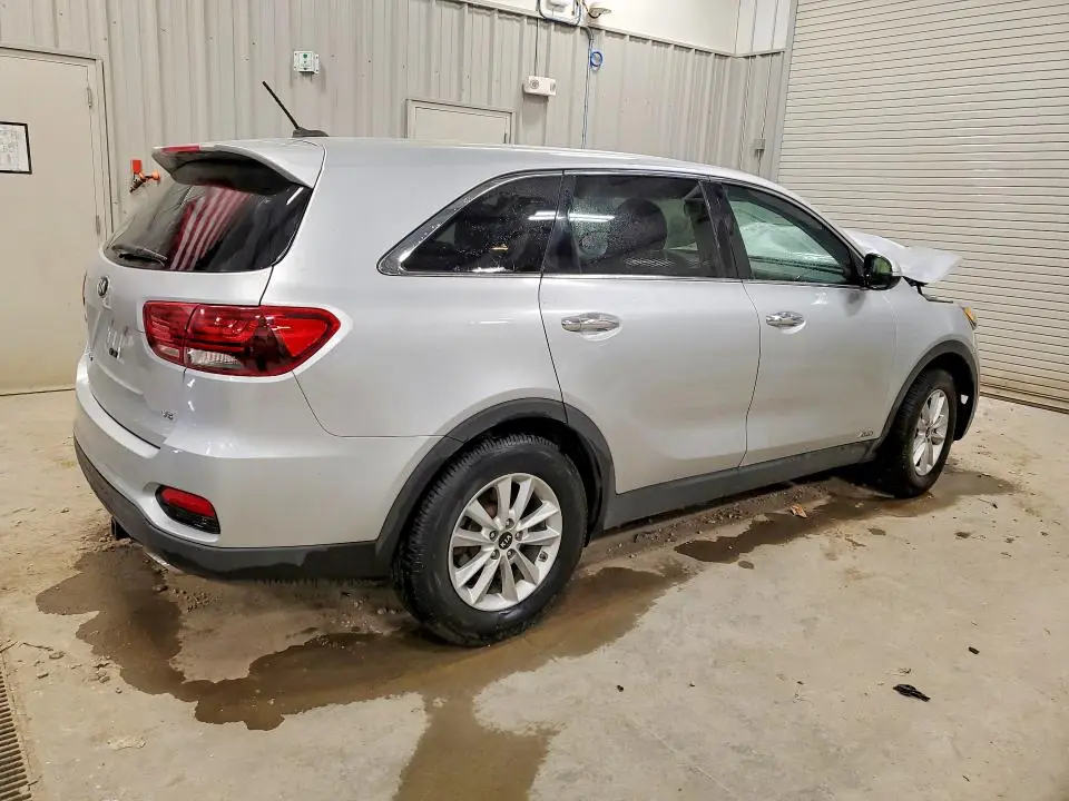 2019 KIA SORENTO LX V6  