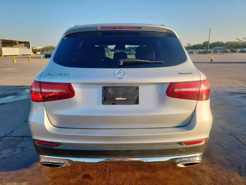 2018 MERCEDES-BENZ GLC 300 4MATIC  