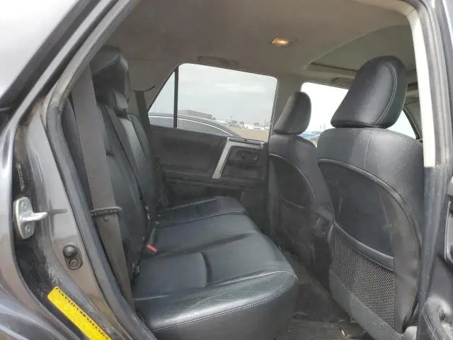 2011 TOYOTA 4RUNNER SR5  
