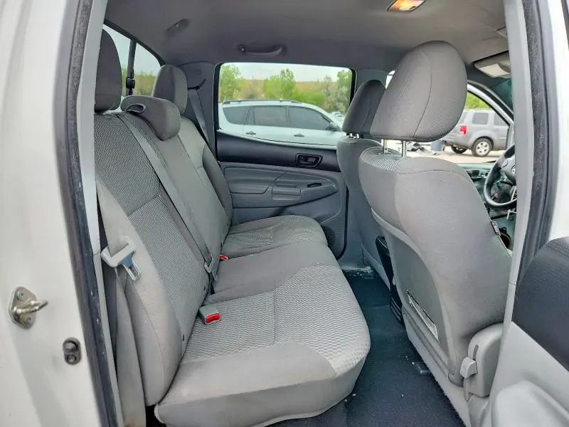 2014 TOYOTA TACOMA V6  