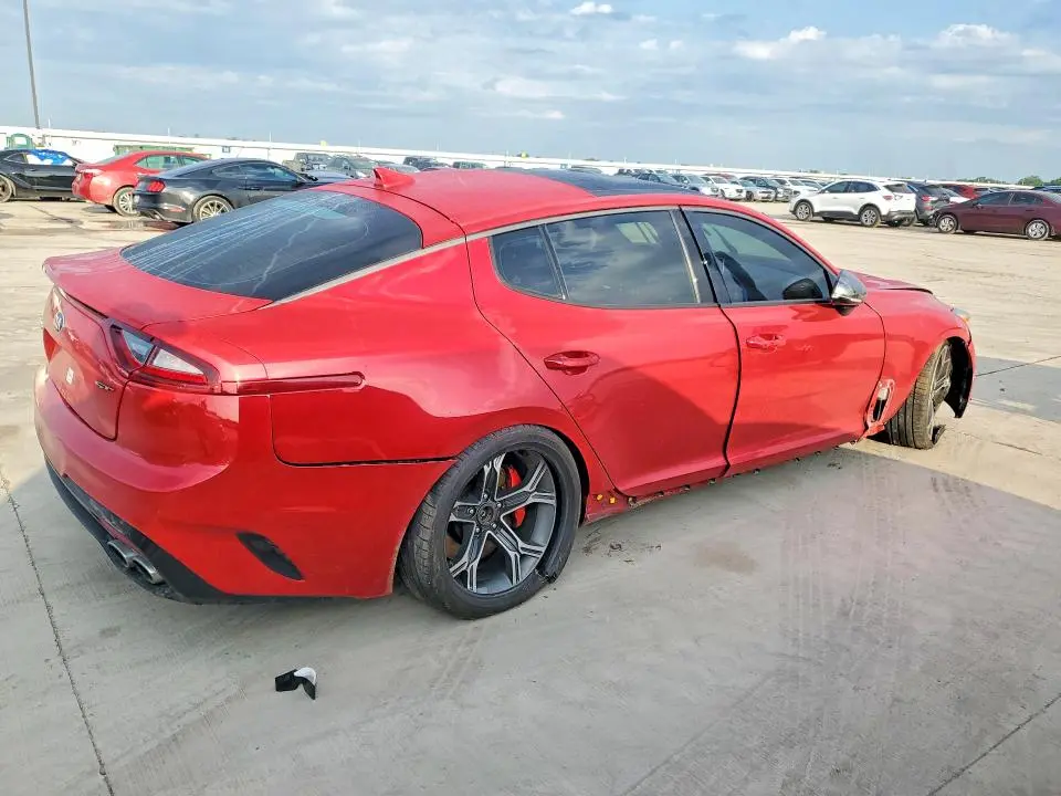 2018 KIA STINGER GT2  