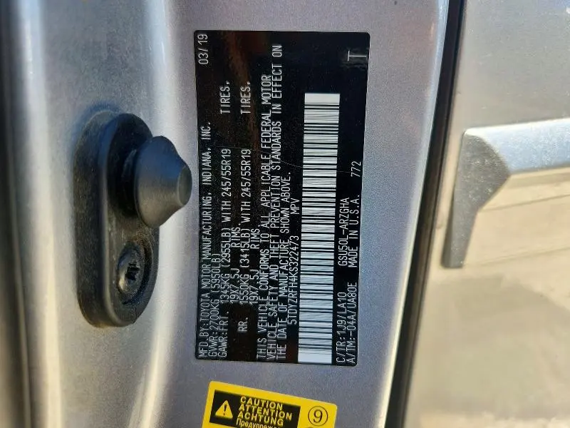 2019 TOYOTA HIGHLANDER LIMITED PLATINUM  