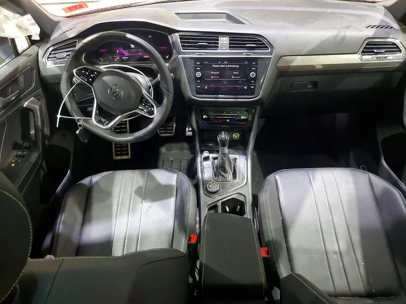 2024 VOLKSWAGEN TIGUAN SE R-LINE BLACK  