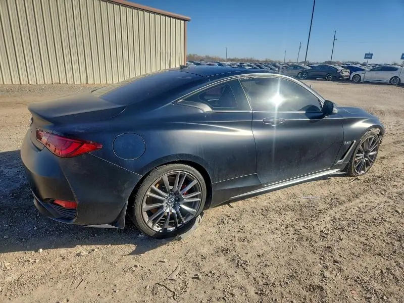 2017 INFINITI Q60 RED SPORT 400  