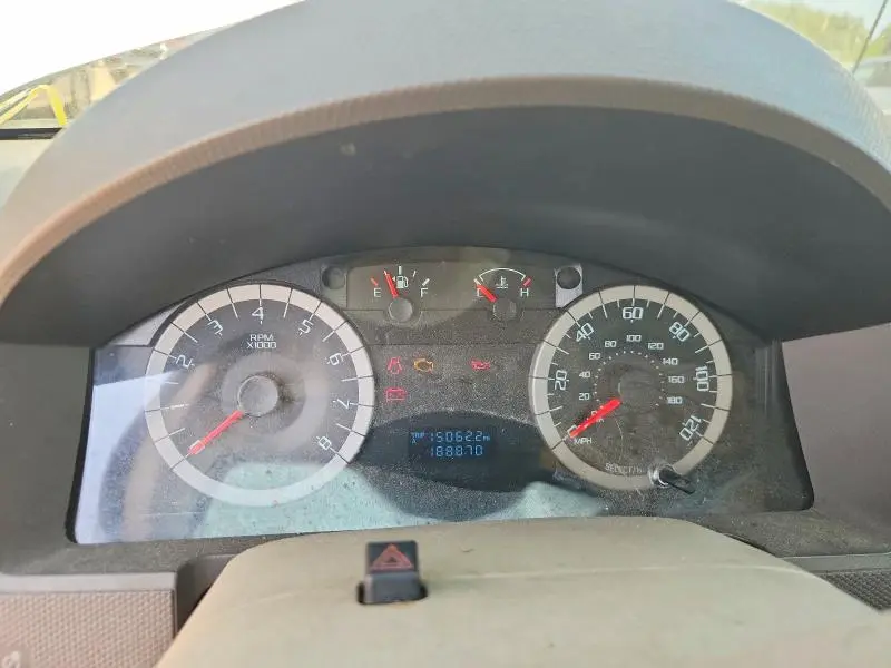 2010 FORD ESCAPE XLS  