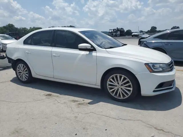 2016 VOLKSWAGEN JETTA SEL  