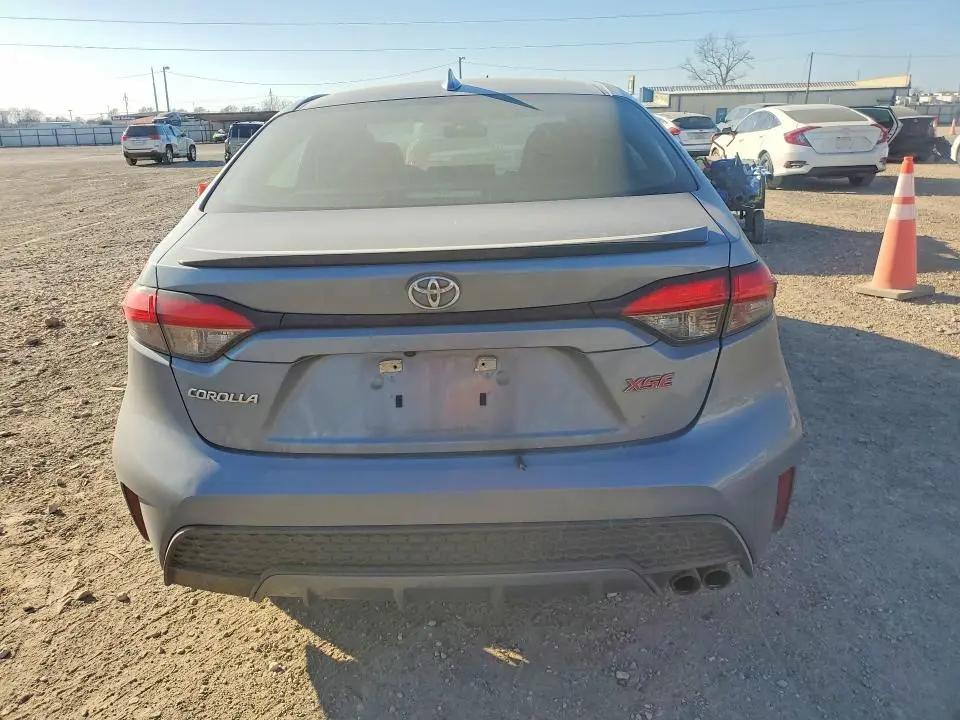 2021 TOYOTA COROLLA XSE  