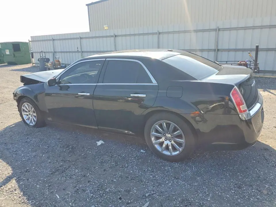 2013 CHRYSLER 300C   