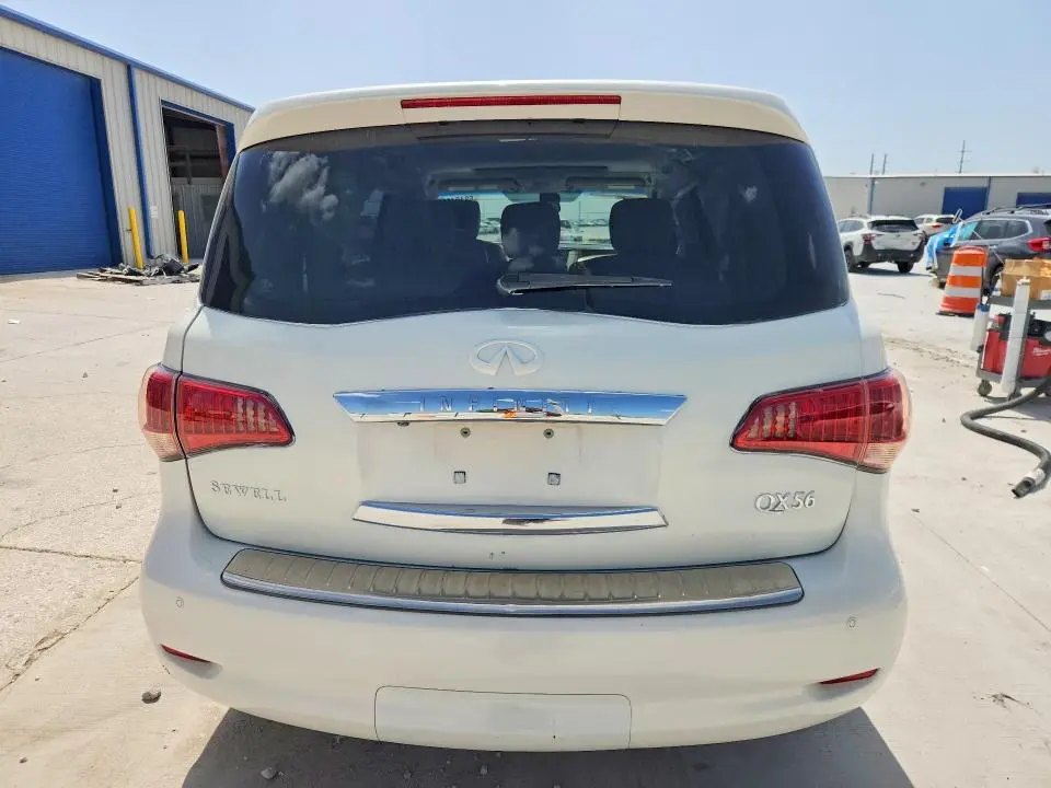 2011 INFINITI QX56 BASE  